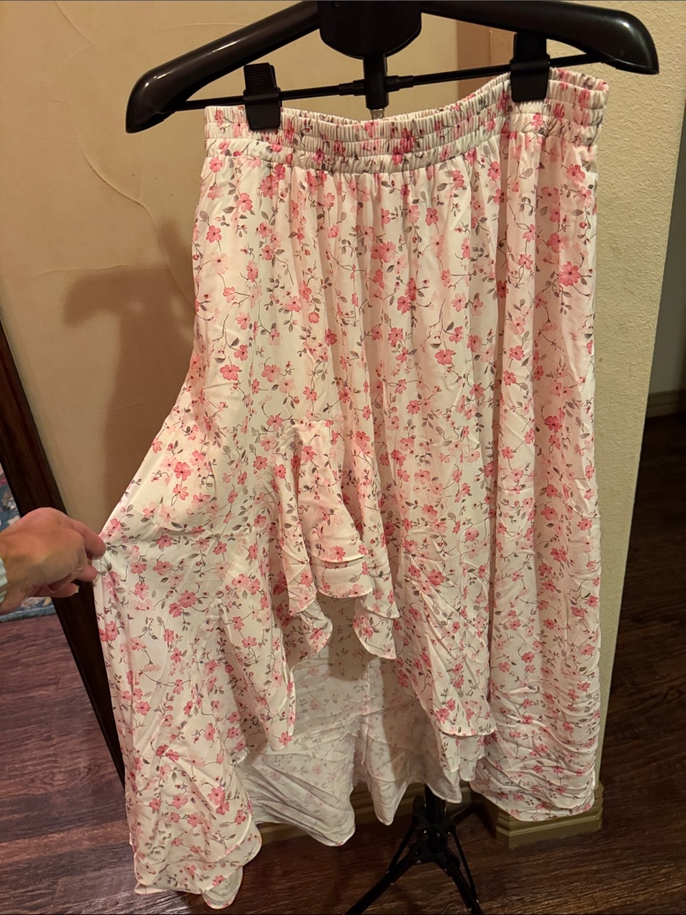 Women's Pink High-Low Floral Ruffle Skirt